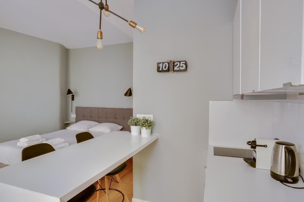 Charmant Studio Au Coeur De Paris Pour 2 Personnes By Weekome Εξωτερικό φωτογραφία